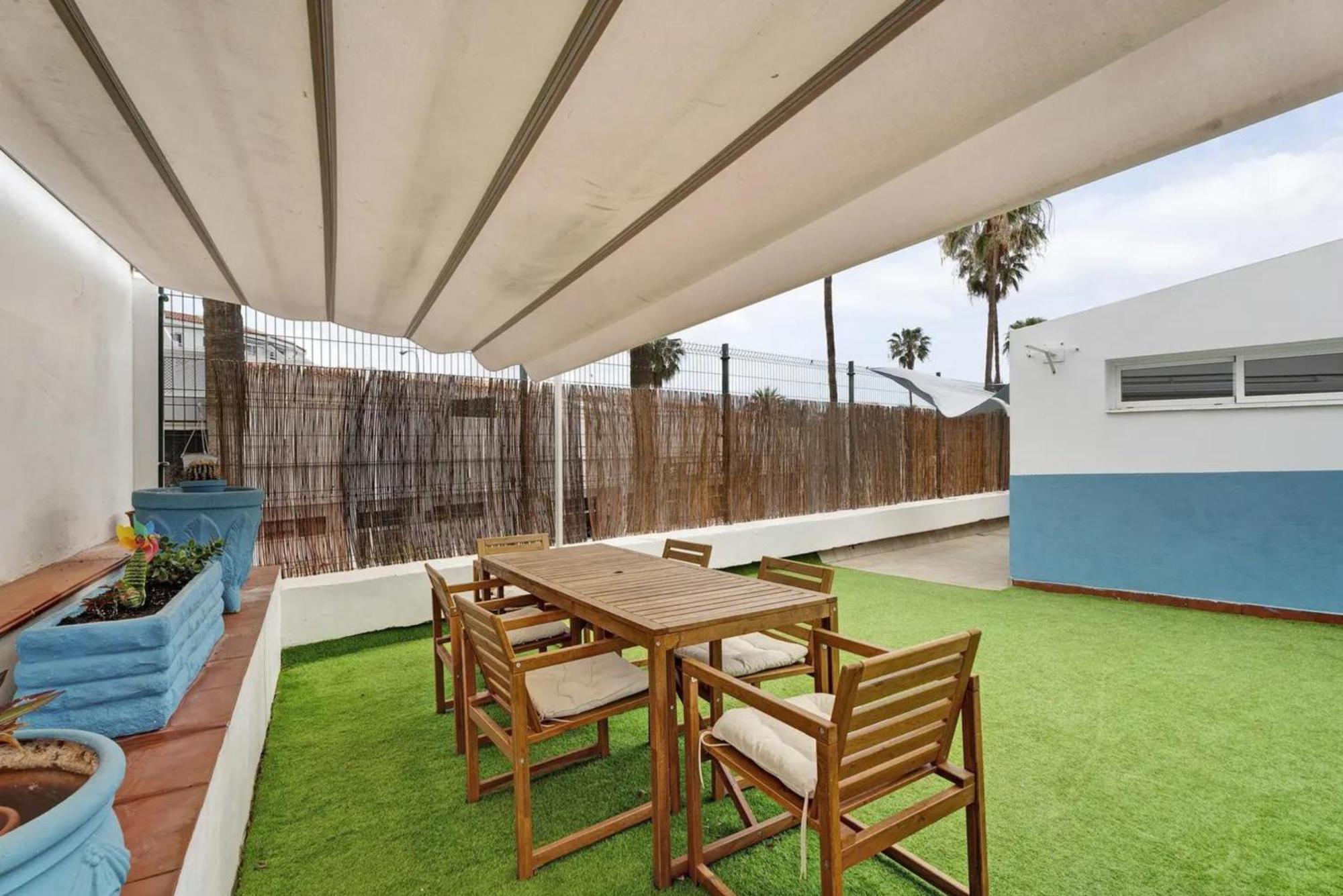 Child-Friendly, 3-Bedroom Apartment With Garden Near The Aqualand Costa Adeje  Exterior photo